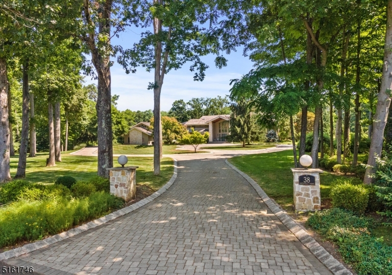 Sheepfield Farms - Residential