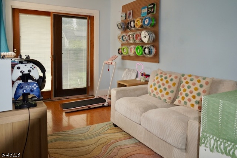 Lake Hiawatha - Residential