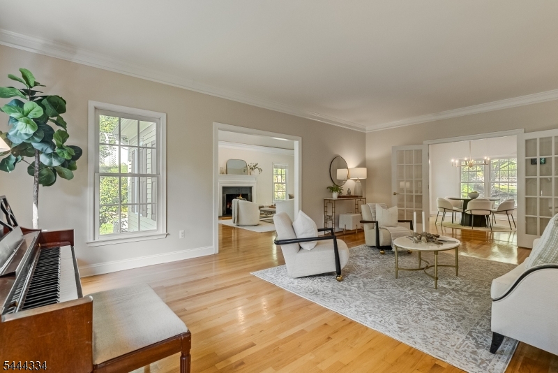 BROOKRACE - Residential