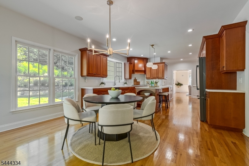 BROOKRACE - Residential