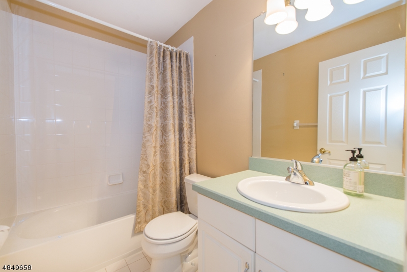 Crown View - Residential