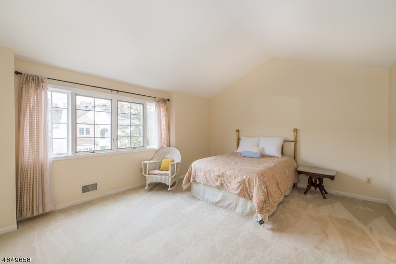 Crown View - Residential