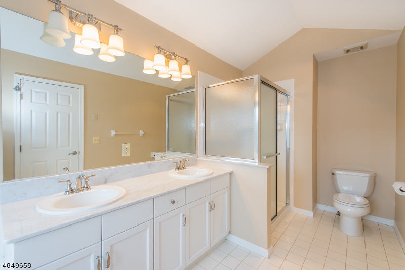 Crown View - Residential