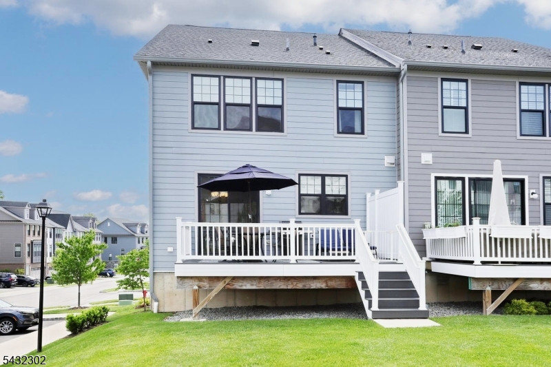The Grove at USR - Residential
