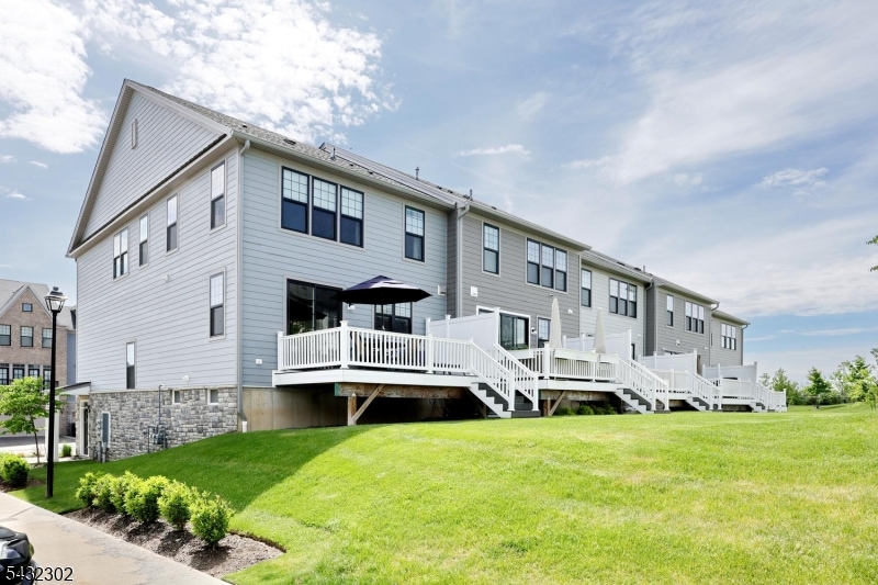 The Grove at USR - Residential