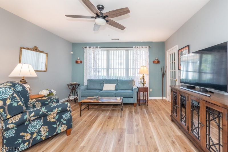 Fox Hills - Residential