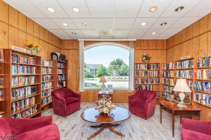Fox Hills - Residential