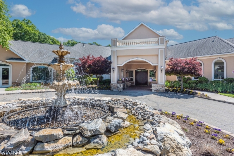 Fox Hills - Residential