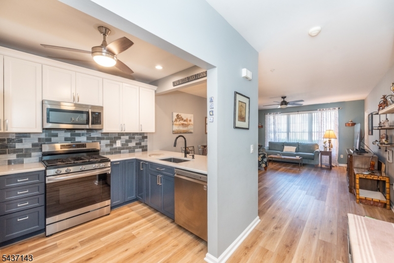 Fox Hills - Residential