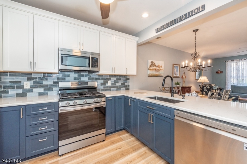 Fox Hills - Residential