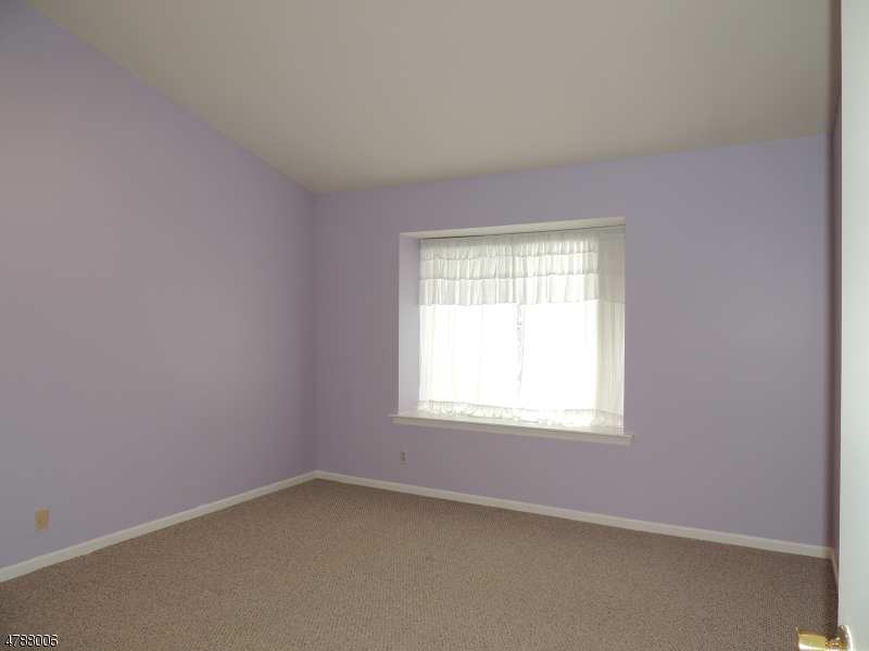 Mayfield - The Hills - Residential Lease