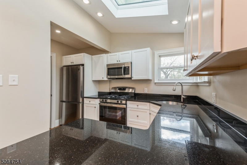 HILL - Residential Lease