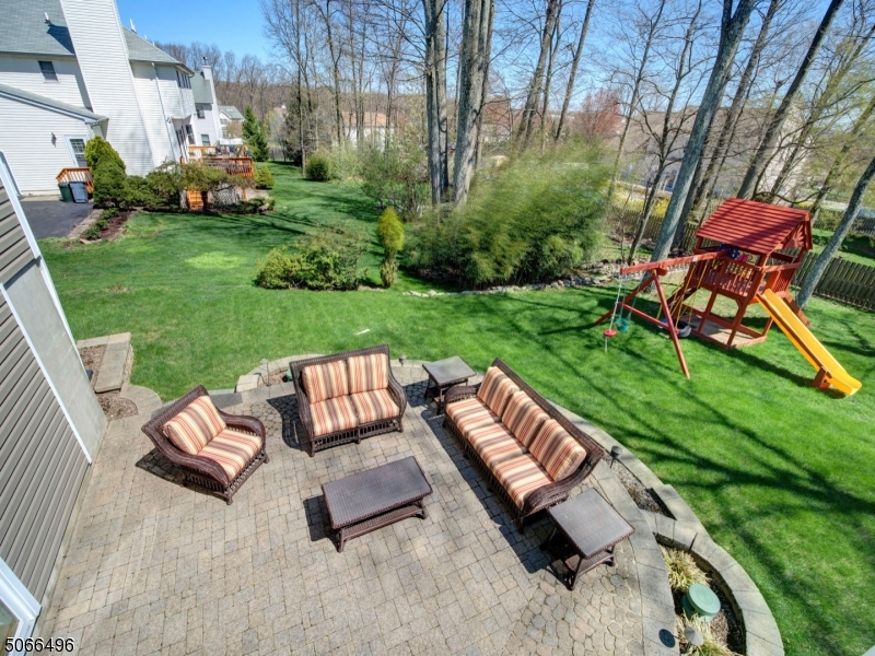 HUNTERS RIDGE - Residential