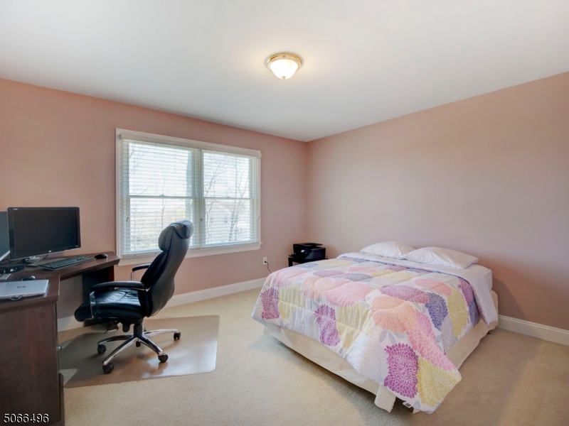 HUNTERS RIDGE - Residential