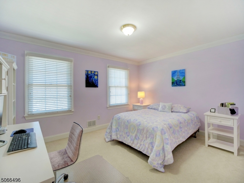 HUNTERS RIDGE - Residential