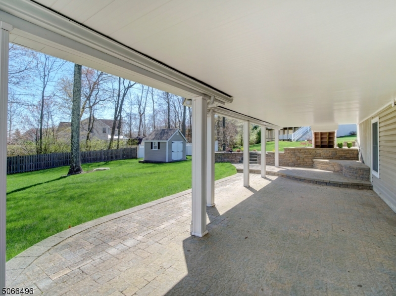 HUNTERS RIDGE - Residential