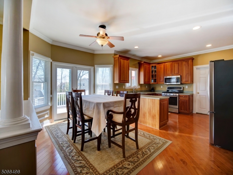 HUNTERS RIDGE - Residential