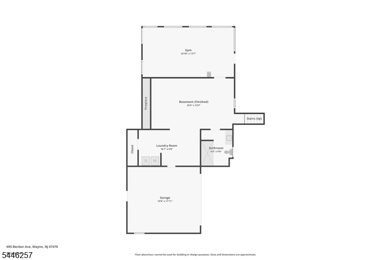 Main image without alt text