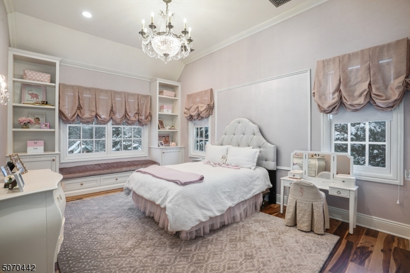 Chestnut Hill - Residential