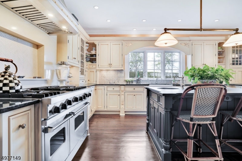 New Vernon - Residential