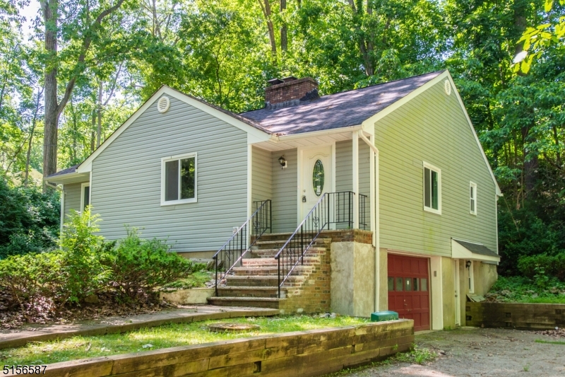 CRANBERRY LAKE - Residential
