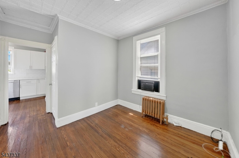 BOTANY VILLAGE - Residential Lease