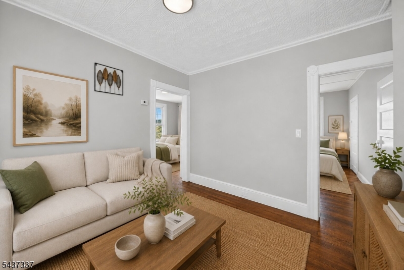 BOTANY VILLAGE - Residential Lease