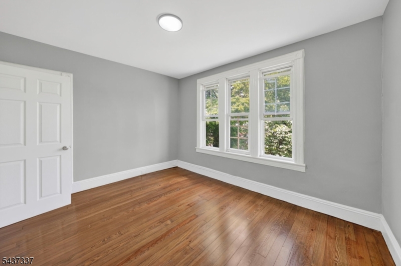BOTANY VILLAGE - Residential Lease