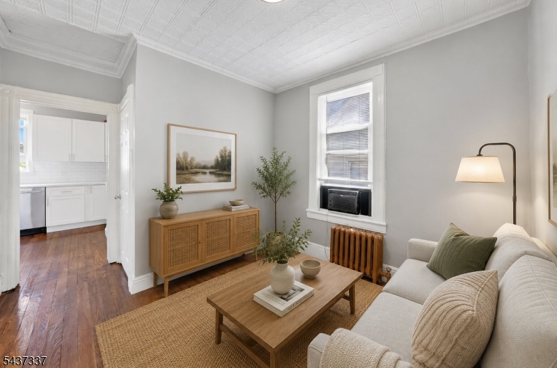 BOTANY VILLAGE - Residential Lease