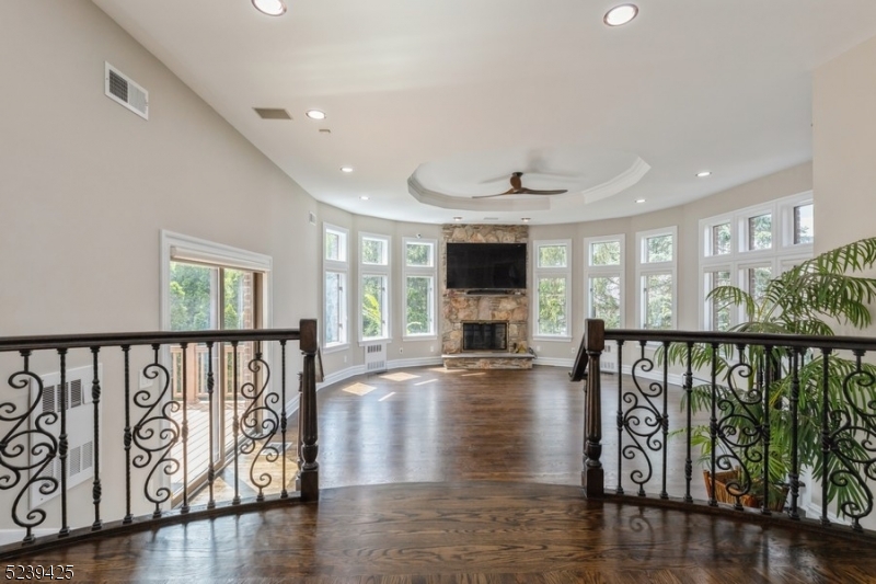 Fox Hollow - Residential