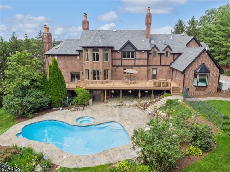 Fox Hollow - Residential