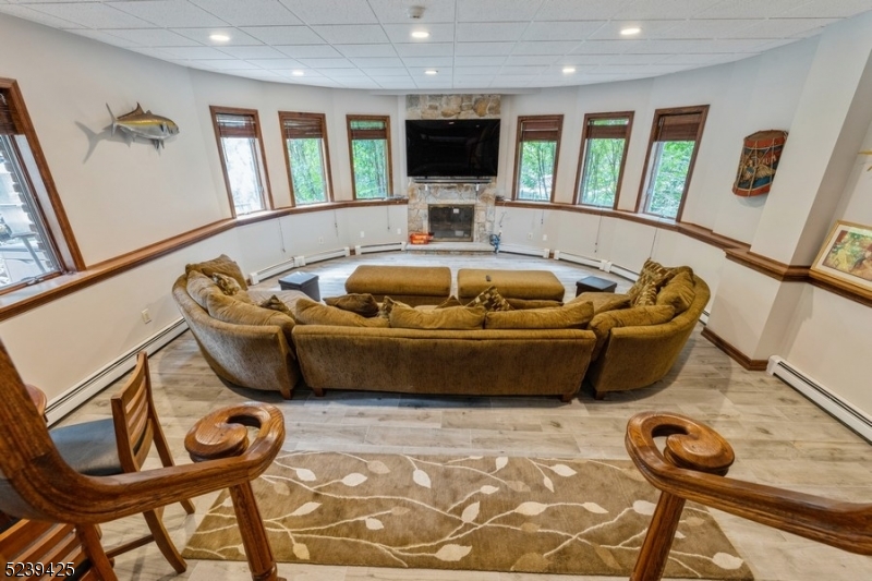 Fox Hollow - Residential