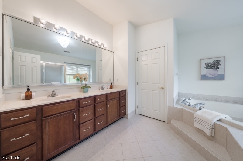 Regency At Denville - Residential