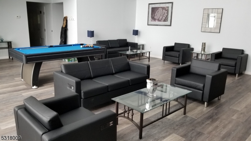 The Mountain Club - Residential Lease