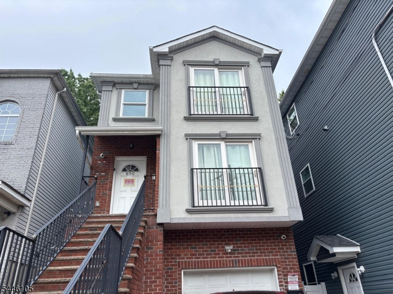Spacious 3-bedroom, 2-bathroom apartment located in the desirable Union Square section of Elizabeth, NJ. This well-designed home features a primary bedroom with a private en-suite bathroom and his-and-hers walk-in closets, two additional bedrooms, an open-concept kitchen with a dining area, and a bright living room with access to a private balcony. Conveniently located near shopping, dining, public transportation, and major highways.