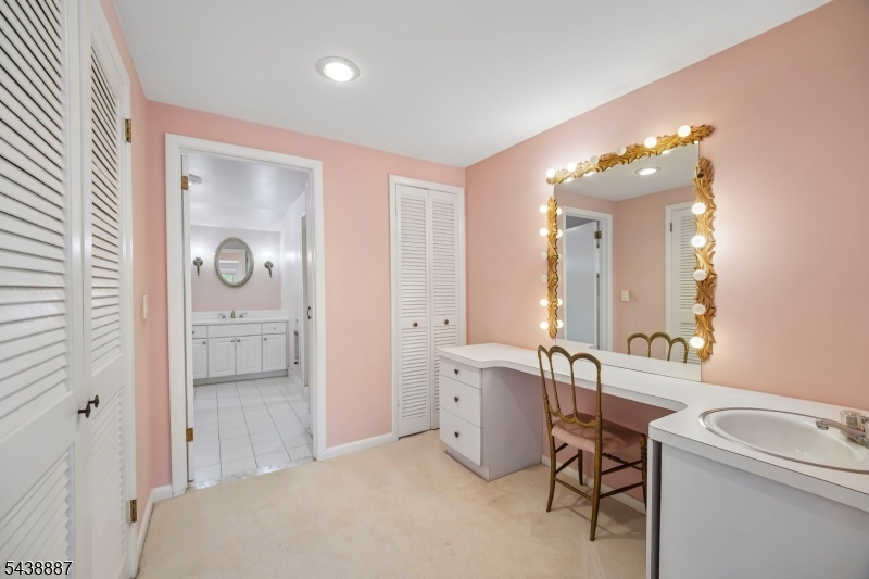 Collins - Residential