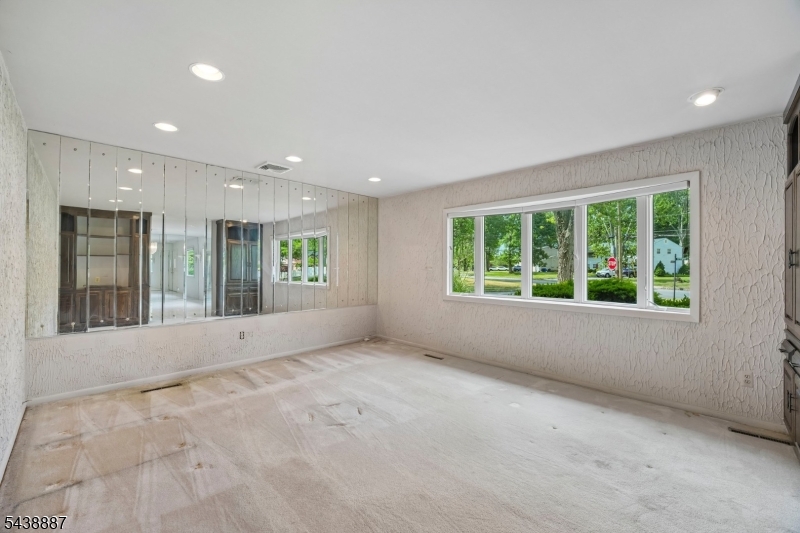 Collins - Residential