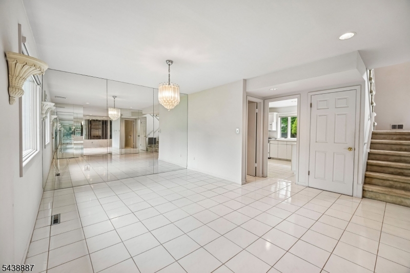 Collins - Residential