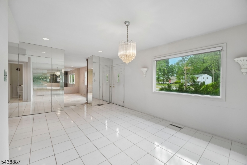 Collins - Residential