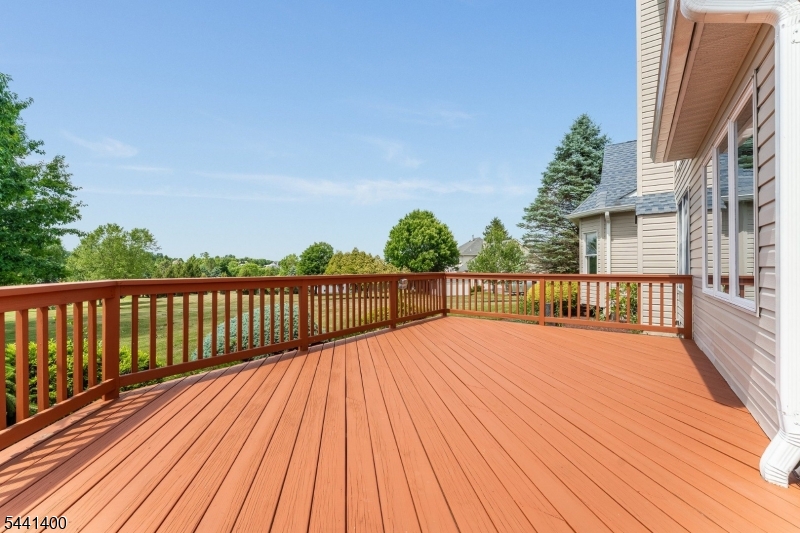 HUNTERDON CHASE - Residential