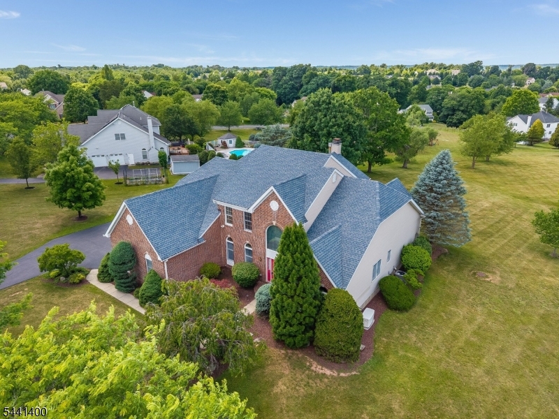 HUNTERDON CHASE - Residential