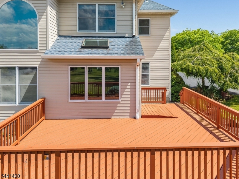 HUNTERDON CHASE - Residential