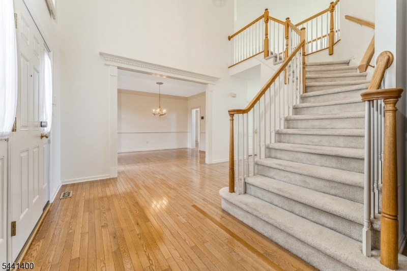 HUNTERDON CHASE - Residential