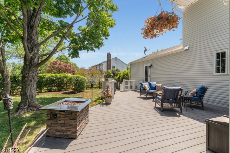 Country Woods - Residential