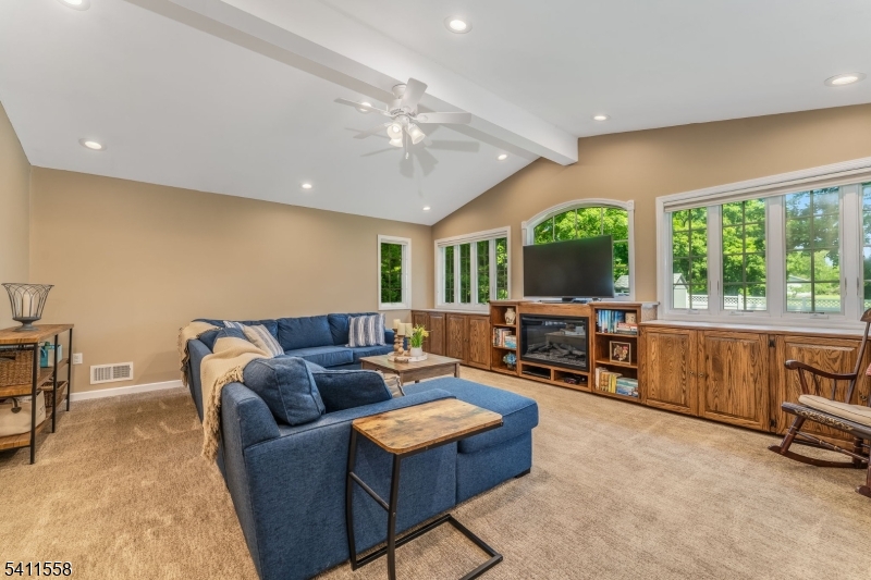 Country Woods - Residential