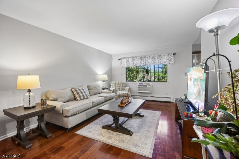 Briarwood - Residential