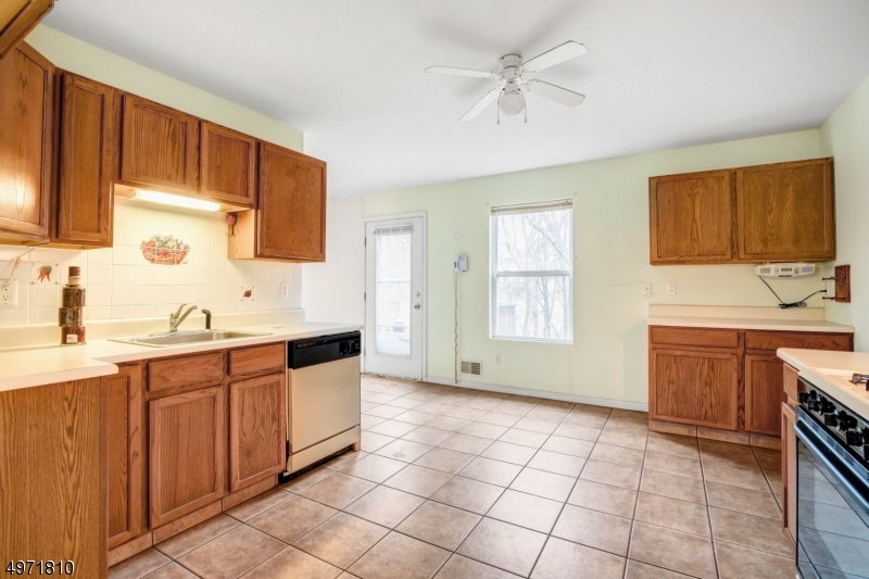 Castle Ridge - Residential
