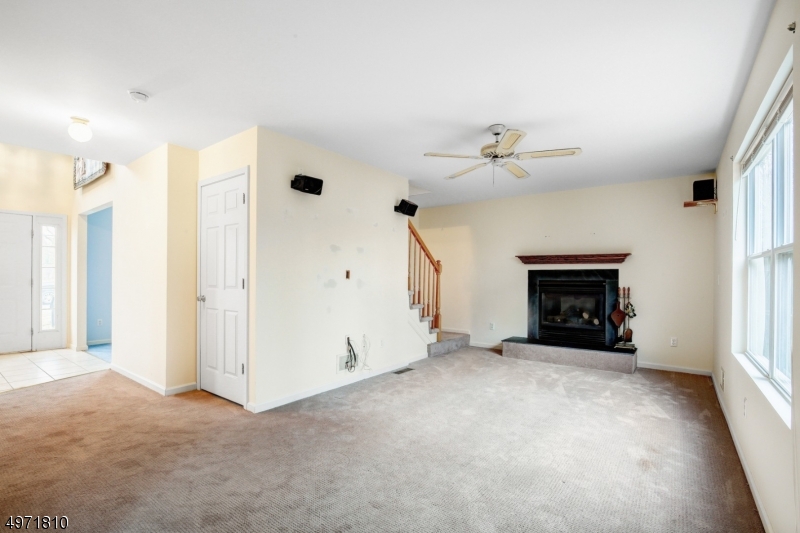 Castle Ridge - Residential