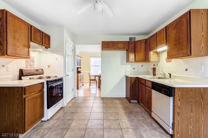 Castle Ridge - Residential