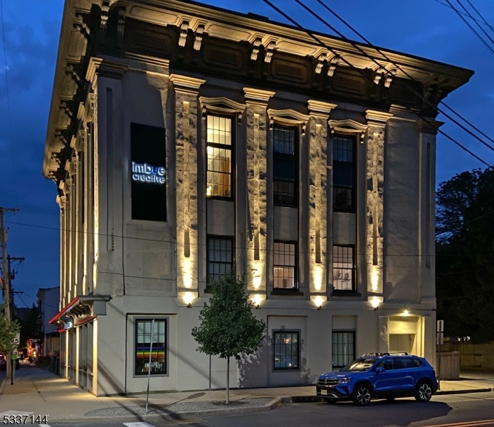 Imbue Bldg - Residential Income